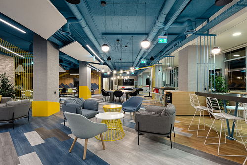 時(shí)尚辦公網(wǎng) 辦公設(shè)計(jì) 設(shè)計(jì)欣賞 靈動(dòng)多變 塞爾維亞tech l05開(kāi)發(fā)部門辦公室創(chuàng)新設(shè)計(jì)欣賞